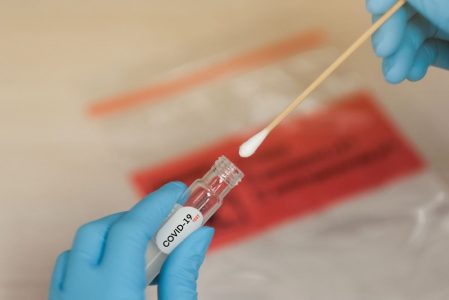 i94302-coronavirus-test-de-depistage